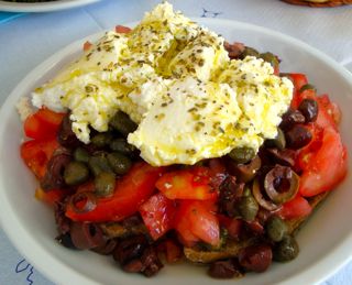 Otzias Taverna, Koukouvaio Salad