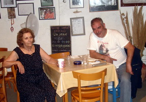 zoula taverna in kea, greece