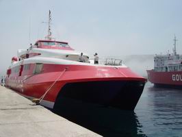 Flying Cat arriving in Korissia, Kea for the 2 hour journey to Mykonos